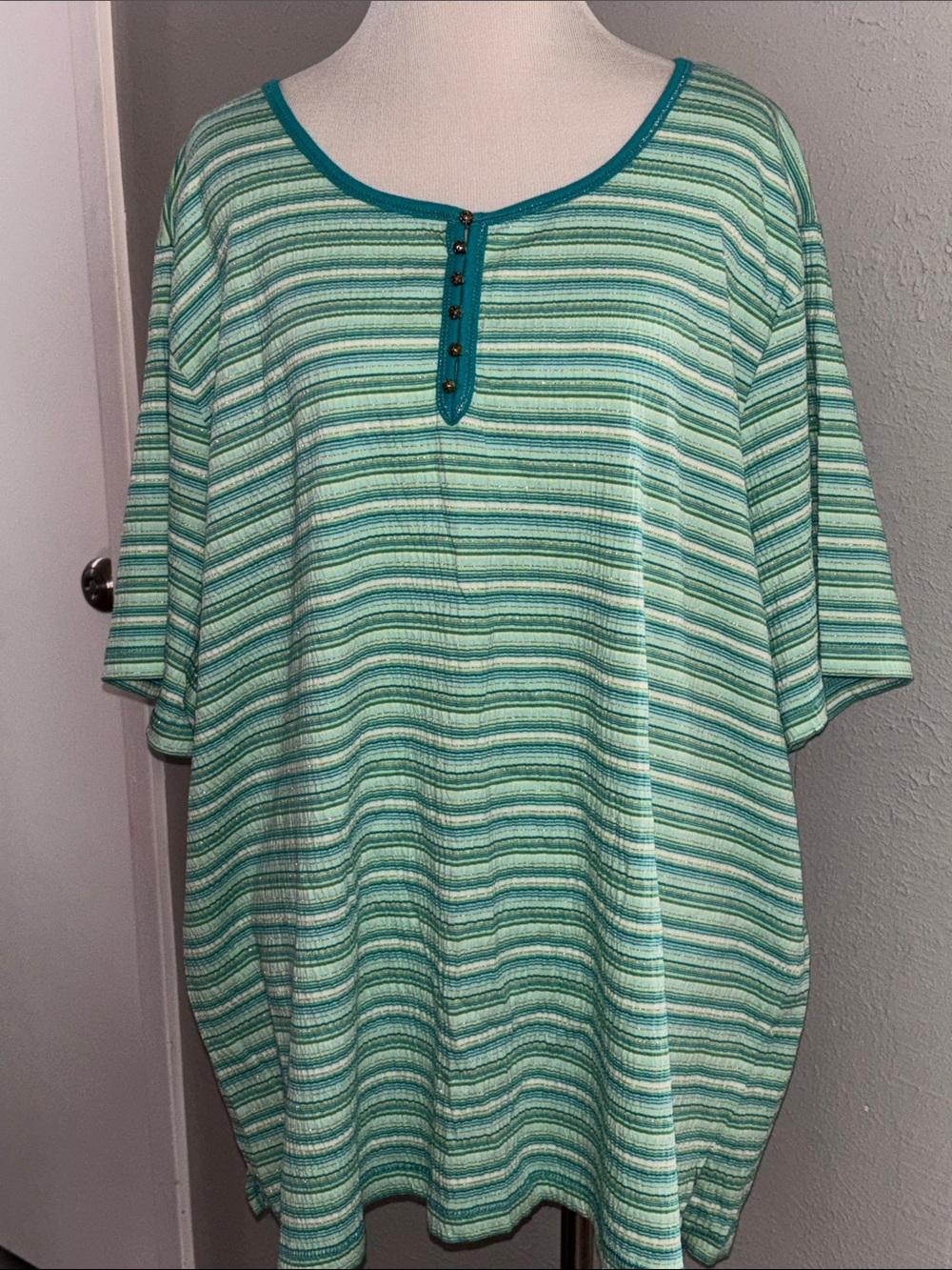 Women’s Teal & Mint Striped Short-Sleeve Top